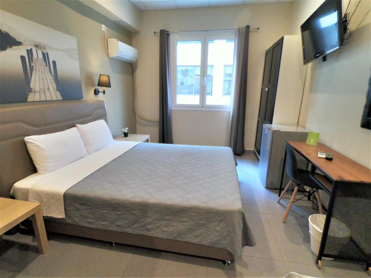 Achillion Hotel Piraeus Bagian luar foto