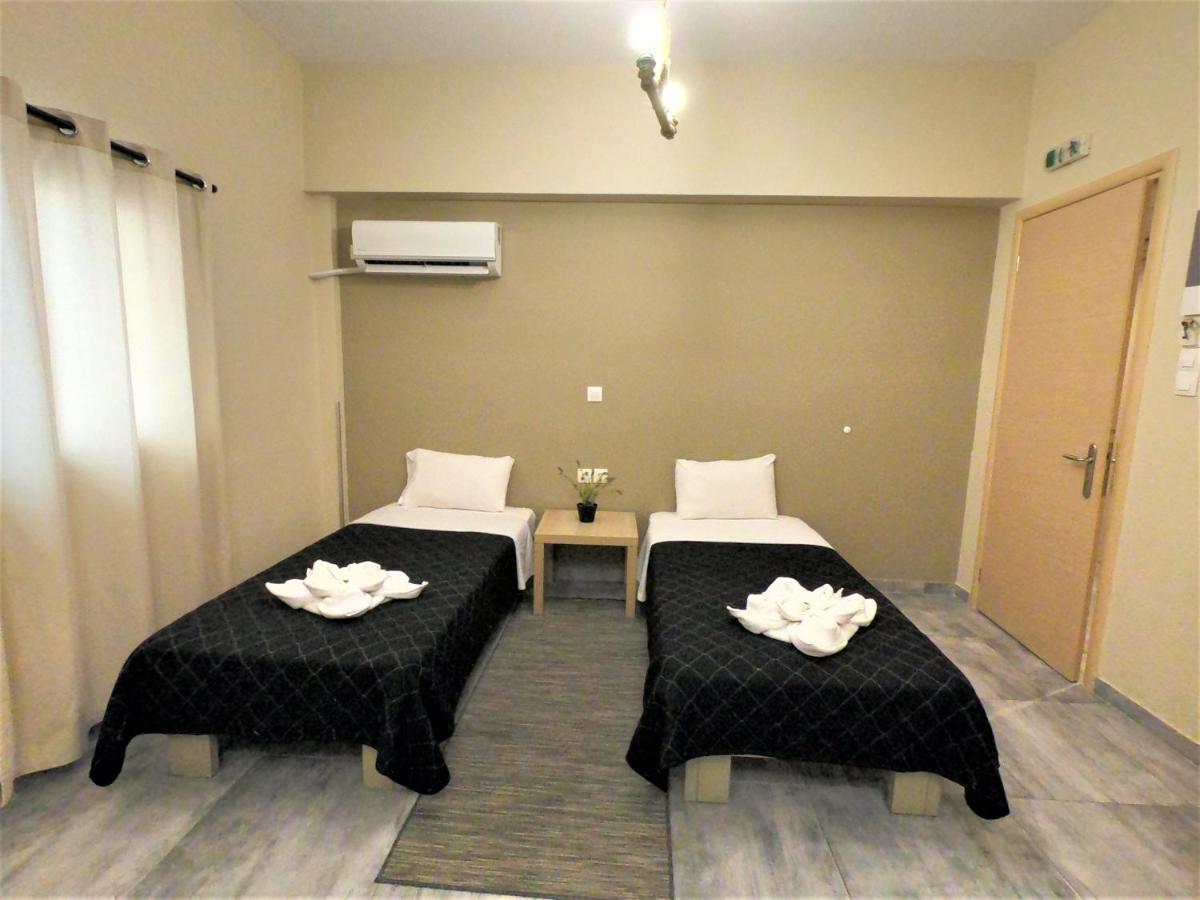 Achillion Hotel Piraeus Bagian luar foto