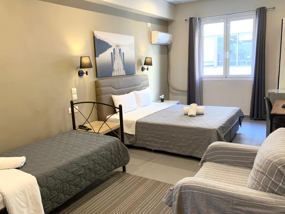 Achillion Hotel Piraeus Bagian luar foto