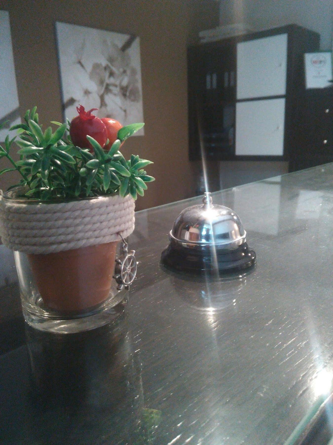 Achillion Hotel Piraeus Bagian luar foto